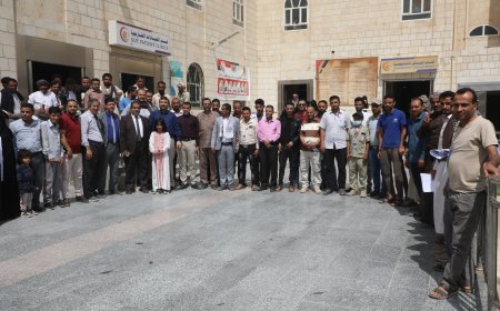مستشفى كرى العام ينظم وقفة تضامنية دعماً للشعب الفلسطيني واستنكاراً للعدوان على غزة...