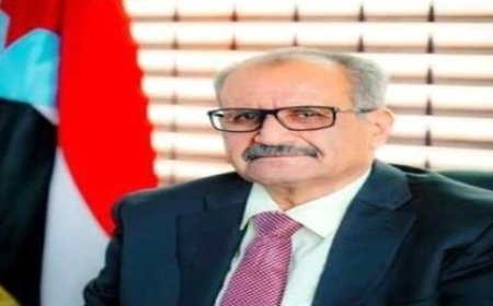 فضل الجعدي : عدن تغرق في الأزمات والمسؤولون يقفون متفرجين...