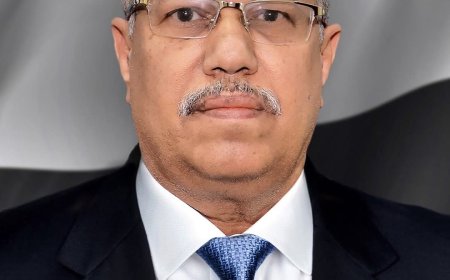 عاجل: بن دغر يقرّ رسم ملامح مرحلة ما بعد إنهاء الانقلاب الح،وثي(تعرف عليه)