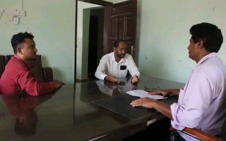 مدير عام صحة الحديدة يبحث مع مؤسسة شادن التنموية سبل دعم مركز الغسيل الكلوي بالخوخة..