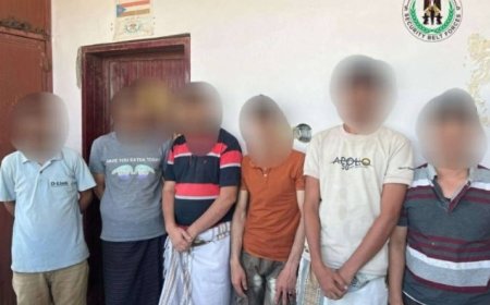 قوات الحزام الأمني في الصبيحة تحبط محاولة تهريب 14 شخصا عبر رأس العارة..