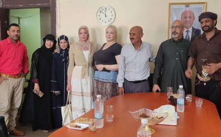 عدن..مدير عام السياحة يستقبل وفداً سياحياً جزائرياً