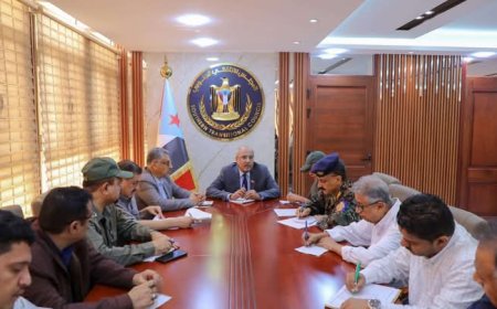 الكثيري يجدد التأكيد على أن المجلس الانتقالي الجنوبي كان وسيظل إلى جانب المواطنين ومطالبهم المشروعة...