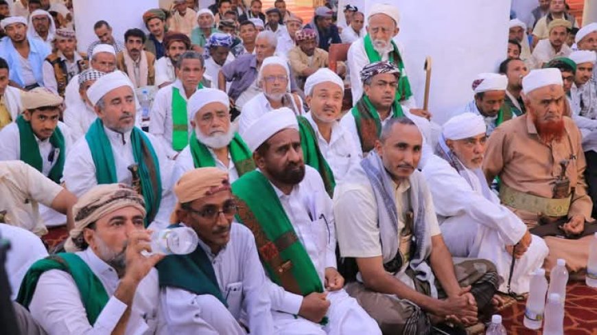 الحو,,ثيون يفرضون على علماء الحديدة فتاوى بالجهاد ويحولون المنابر إلى أدوات تعبئة لخدمة مشروعهم الطائفي..