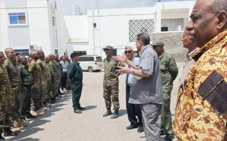 مدير شرطة العاصمة عدن يشدد على ضرورة الاستيعاب الكامل لكافة العلوم الشرطوية والقانونية..