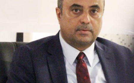 الدكتور مازن الجفري يهنئ الاستاذ سالم بن بريك بتعينه رئيسا للوزراء