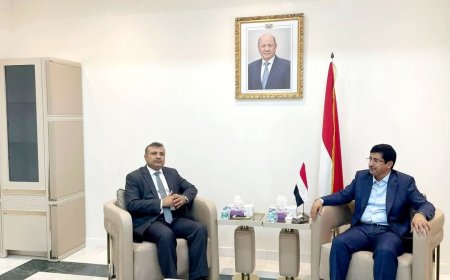 زيارة هامة لوكيل وزارة الخارجية إلى السفارة اليمنية في مسقط