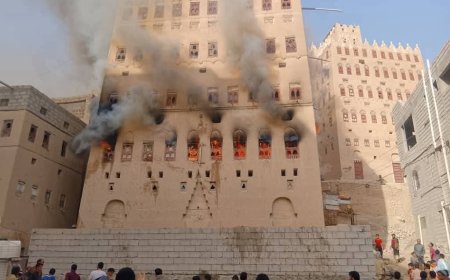 عاجل | حريقان متزامنان في جبلة والحوطة بميفعة شبوة يهددان المنازل والممتلكات