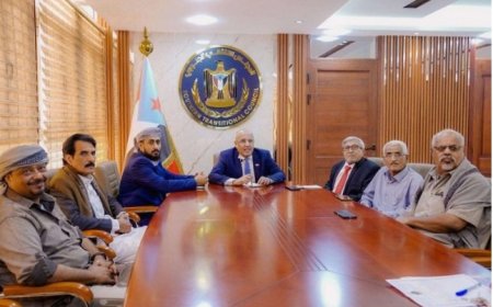 الكثيري يرأس الاجتماع الأول للجنة التحضيرية لمجلس شيوخ الجنوب العربي...