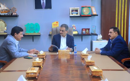 رئيس اللجنة الوطنية للتحقيق يبحث مع محافظ عدن أوضاع السجناء وملفات حقوق الإنسان