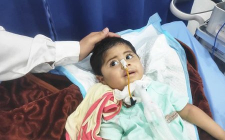 بعد تراجع التفاعل بسبب فيديو "الوعود الكاذبة".. والد الطفل مجد يناشد: أعيدوا الحياة لحملة إنقاذه!