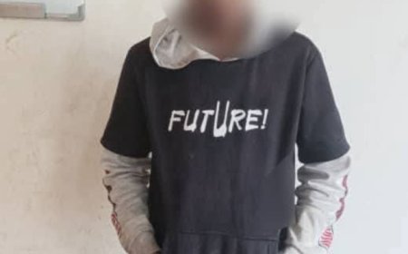 حزام العاصمة عدن الأمني يطيح بمروّج مخدرات..