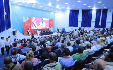 يعتبر الأول من نوعه منذ اندلاع الحرب.. لقاء تشاوري موسع لمجالس المقاومة الشعبية بالمحافظات اليمنية..