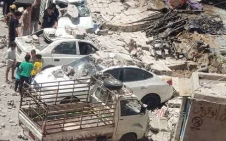 هذا ماحدث بشارع 45 في صنعاء (صورة مرعبة)