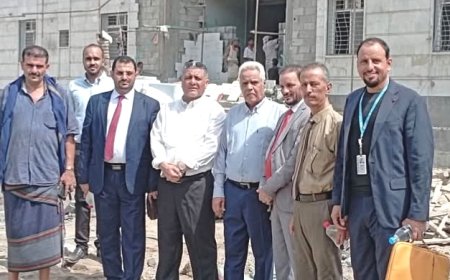 نائب وزير العدل يطلع على سير الأعمال النهائية لمشروع مبنى محكمة المنصورة الابتدائية بعدن