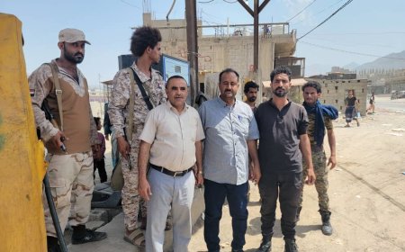 الشاعري وعياش يوقفان ثلاث محطات وقود مخالفة في قعطبة