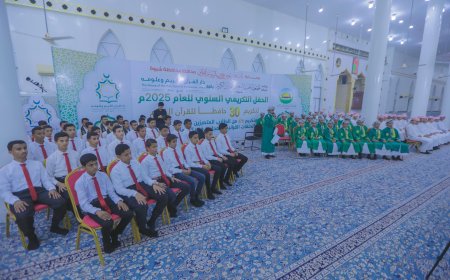 برعاية المحافظ ابن الوزير شبوة تحتفي بتخريج 30 حافظًا للقرآن الكريم وتكريم 179 طالبًا متميزًا في حفل قرآني كبير..