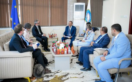 وزير النقل يبحث مع بعثة سفراء الاتحاد الأوروبي اوجه التعاون المشترك بمجال دعم قطاعات النقل