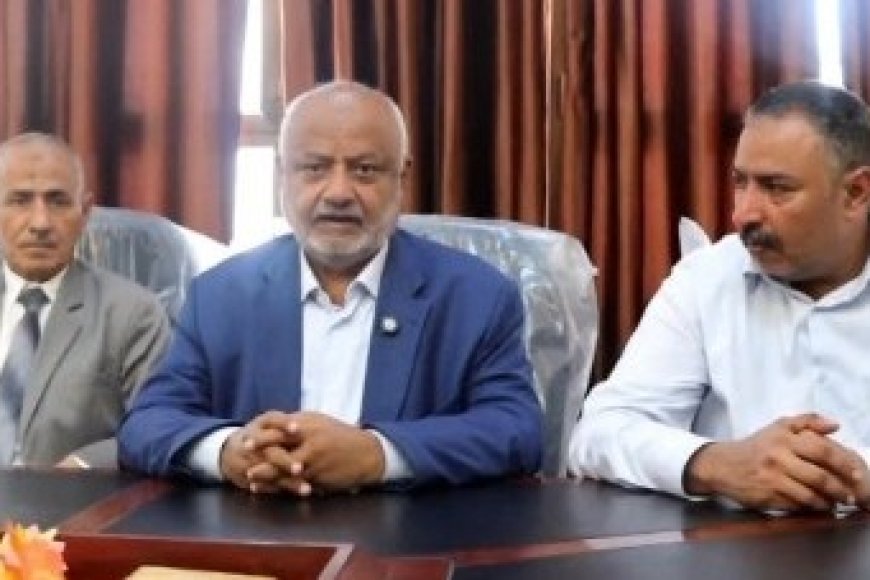 محافظ الحديدة بدشن امتحانات الفصل الدراسي الثاني في جامعة الحديدة..