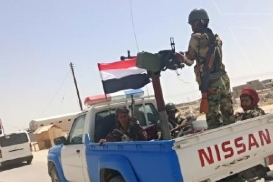 بالتعاون مع القوات الدولية شرطة خفر السواحل في المهرة تضبط عصابة تهرب الأسلحة إل...