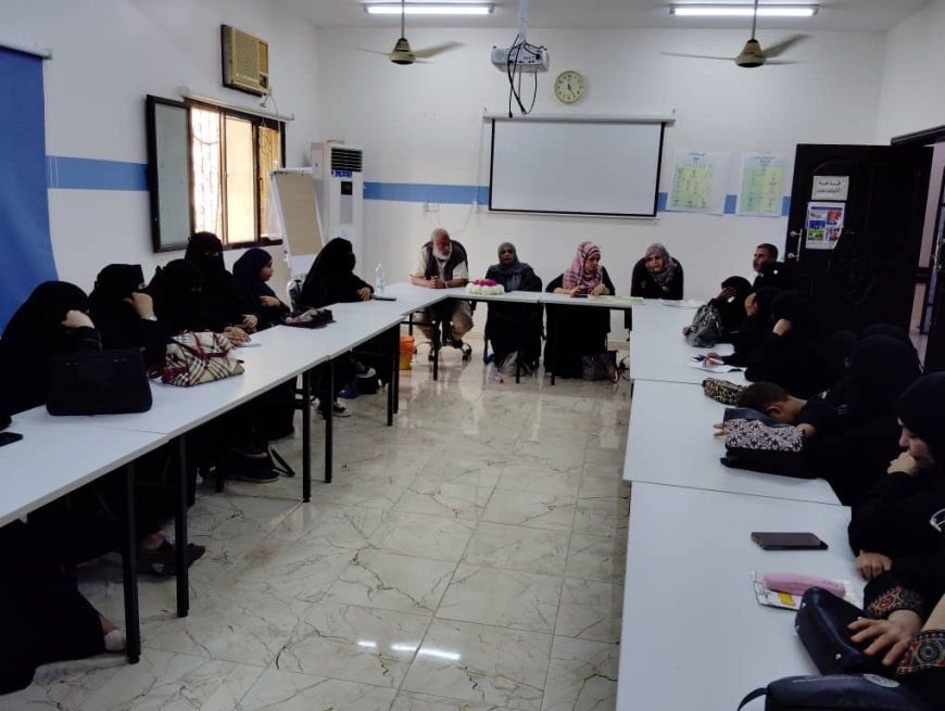 المرأة والطفل في اللجان المجتمعية تختتم الحملة التوعوية لمخاطر الحميات في مديرية التواهي بالتنسيق مع مكتب الصحة والسكان