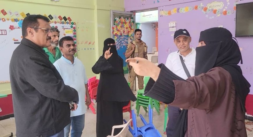 مدير عام المنصورة يتفقد أعمال الترميمات في روضة الشهيد محمد باصهيب....