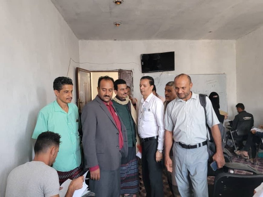 الشاعري والحضوري يدشنان امتحانات كلية عدن للعلوم الطبية والتطبيقة قعطبة