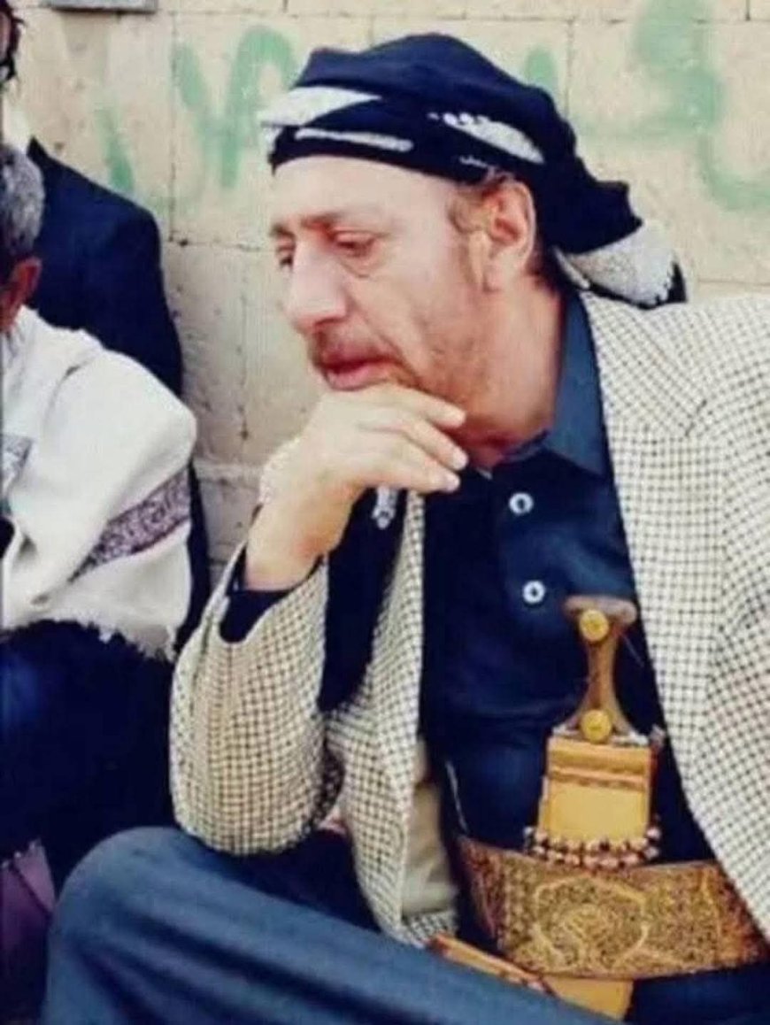 عاجل: وفاة شيخ قبلي بارز من صنعاء في مصر