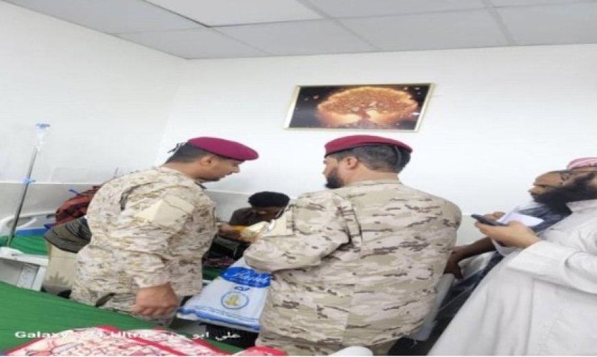 قائد اللواء الثاني “مشاه حزم” يزور جرحى هجوم الحوثي على قرى المسمير ويعد برد قاسي..
