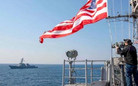 قائد المركزية الأمريكية يحذر من اختراق الحو,,ثيين لشبكات متطرفة على سواحل افريقيا...