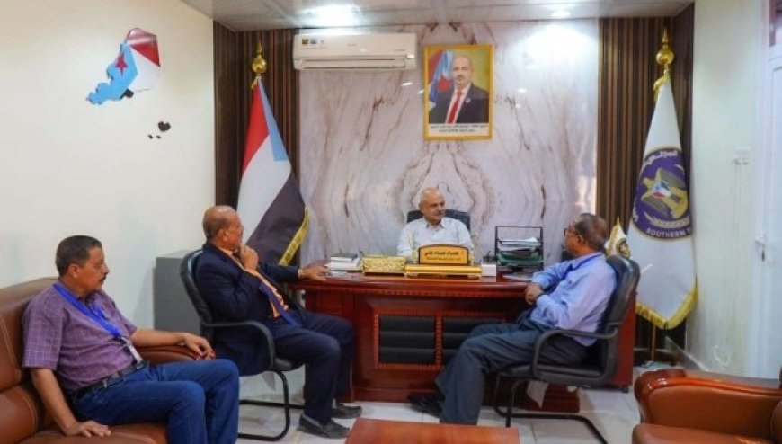 نائب رئيس الجمعية الوطنية يفتح ملف التعليم الصحي في عدن...