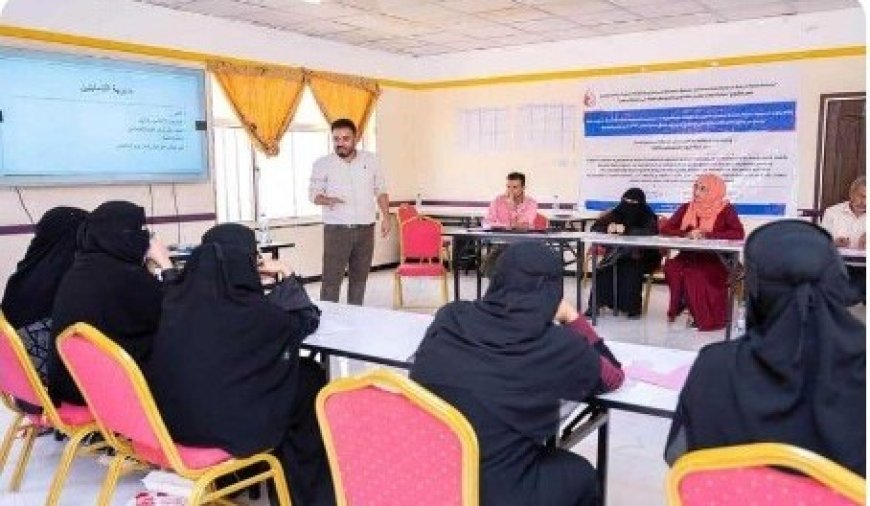 بدعم أممي أمهات المختطفين تنفذ في محافظة تعز  ثالث جلساتها الحوارية...