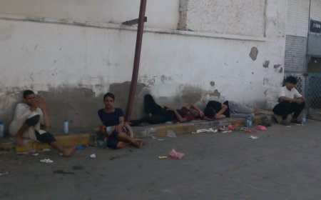 بطاقات الهوية الإلكترونية تُرهق المواطنين في المناطق النائية.. رسالة عاجلة من موظف بوزارة الثقافة إلى العليمي تطالب بالحل(صور)