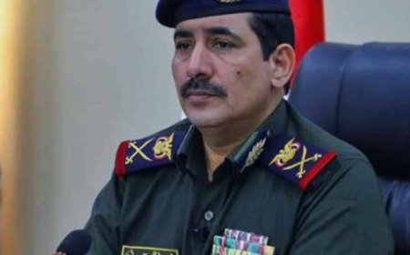 وزير الداخلية يشيد بالأجهزة الأمنية في المهرة وعدن ..