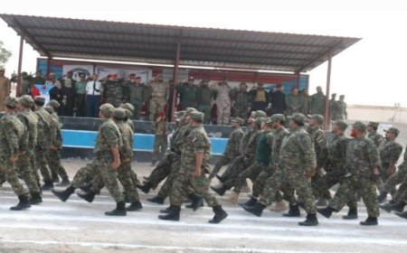 بعرض عسكري شرطة العاصمة عدن تدشن المرحلة الثانية من العام التدريبي لـ عام 2025م.