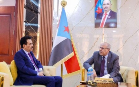 الكثيري يلتقي سفير اليمن في اندونيسيا ..