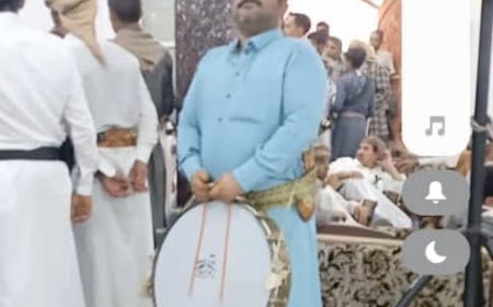 خالد القحيطة.. عازف الطاسة الذي تربع عرش المناسبات الوطنية والاجتماعية في مأرب (قصة صحفية)