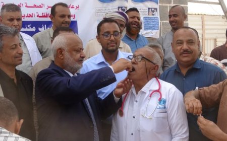 الحديدة ..تدشين حملة طارئة ضد "الكوليرا" ...