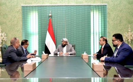المحرّمي يطلع على أوضاع الخطوط الجوية اليمنية ويؤكد ضرورة النهوض بقطاع الطيران