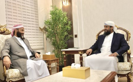 المحرّمي يبحث مع وزير الأوقاف تعزيز نشر الوسطية وتطوير خدمات الحج