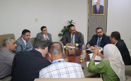 بحضور العقربي.. وزير الأشغال يبحث مع البنك الدولي أولويات مشاريع الطرق و #النقل