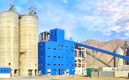 مسلحون يستهدفون حافلة موظفي شركة الوحدة للأسمنت بمنطقة الجول وإصابة اثنين منهم....