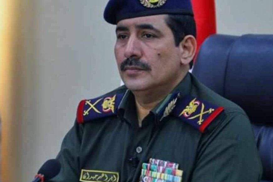 وزير الداخلية يثني على جهود الأمن في المهرة وعدن بعد ضبط حوثيين ومواد محظورة