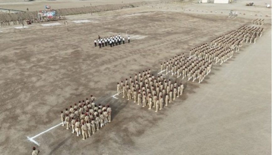 الشرطة العسكرية الجنوبية تدشّن المرحلة الثانية من العام التدريبي 2025م بعرض عسكري مهيب..