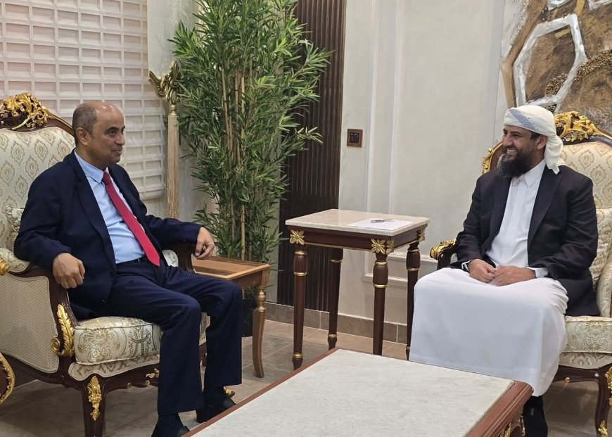 نائب الرئيس يبحث مع رئيس الوزراء الأوضاع الاقتصادية وتحسين الخدمات