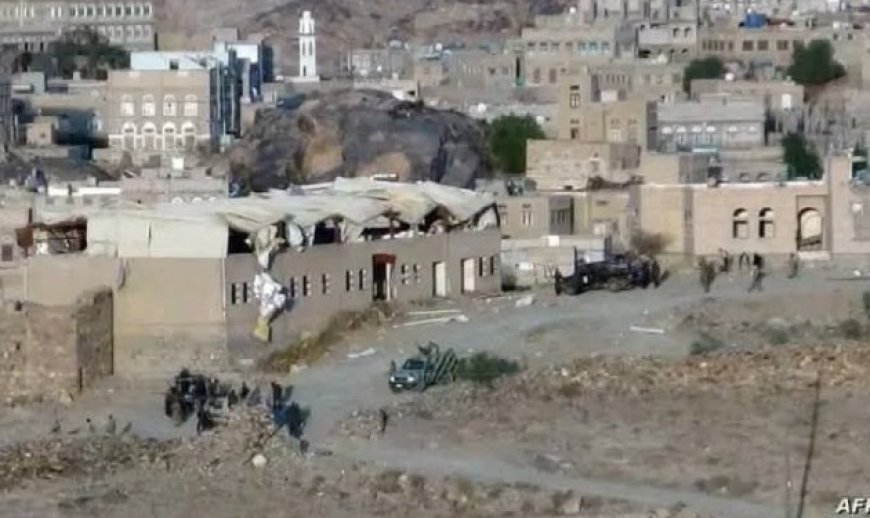 مقتل 5 اشخاص في اشتباكات مسلحة بين الحو,,ثيين ورجال القبائل في البيضاء ...