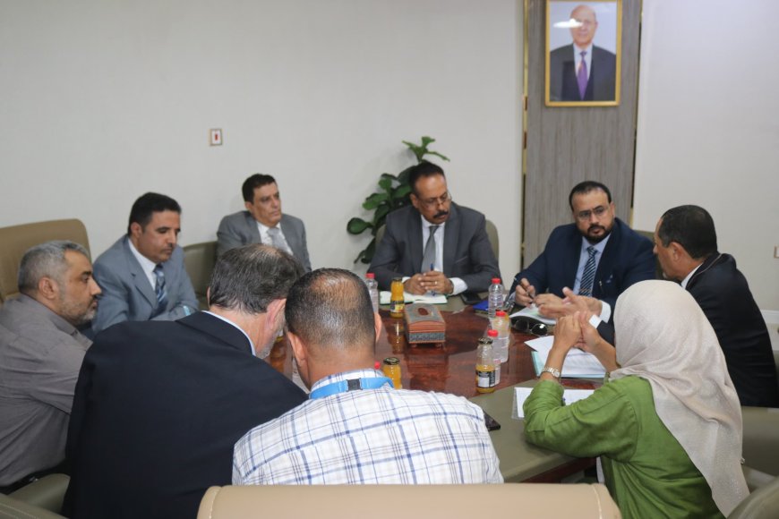 بحضور العقربي.. وزير الأشغال يبحث مع البنك الدولي أولويات مشاريع الطرق و #النقل