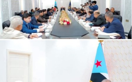 برئاسة الزُبيدي القيادة العليا التنفيذية للانتقالي  تناقش إجراءات ضبط الأسعار وتفعيل الرقابة على الأسواق. 