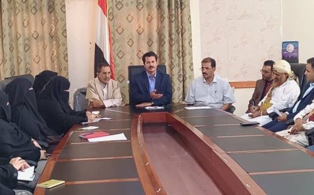 برئاسة نائب وزير التربية.. إقرار تخفيض رسوم المدارس الأهلية في مأرب بنسبة 15% استجابة للتحسن الاقتصادي...