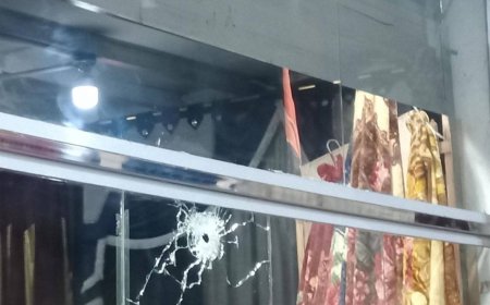 عاجل: مسلحون يطلقون النار على محل تجاري بالمخا